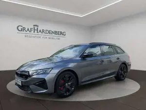 Skoda Octavia Combi RS 2.0 TSI DSG Matrix ACC Kamera