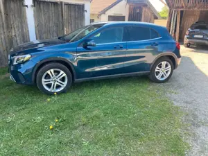Mercedes-Benz GLA 220 d 4Matic Urban Style / NAVI / LED / WR Bild 5