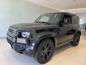Land Rover Defender 90 D200 X-Dyn SE BlackPack Matrix AHK Pan
