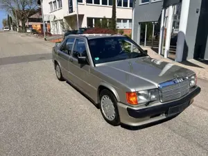 Mercedes-Benz 190 E 2,5 16 V    W 201