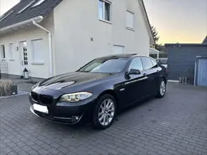BMW 525 BMW 525 d F10 LIM/ SPORTPAKET/ SCHECKHEFT/ AHK
