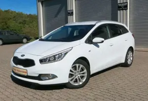 Kia Ceed SW / cee'd SW Dream,Klima,Kamera,1.Hand