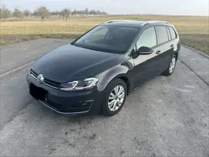 Volkswagen Golf Variant Lounge BMT