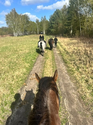Platz für Reitmädchen 