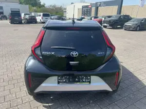 Toyota Aygo X Hybrid Teamplayer Technik Paket SH EPH Smart Key Bild 3