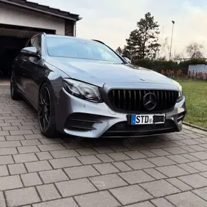 Mercedes-Benz E 350 d T 9G-TRONIC AMG Line Virtuell,8 Fach