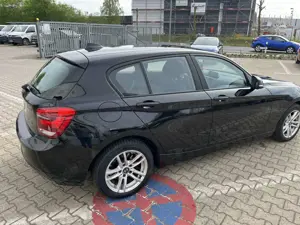 BMW 116 116d Bild 4
