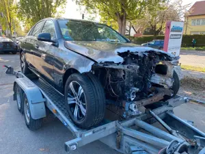 Mercedes-Benz C 180 *Avantgarde Advanced/HuD/Distr+/Lenk/360°