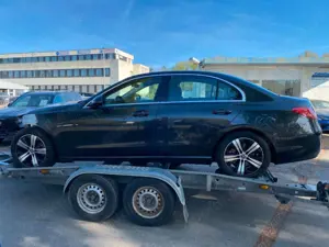 Mercedes-Benz C 180 *Avantgarde Advanced/HuD/Distr+/Lenk/360° Bild 4