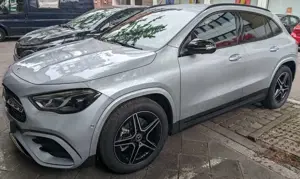 Mercedes-Benz GLA 200 GLA 200 7G-DCT Edition AMG Line