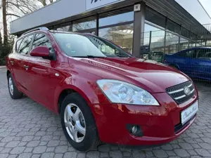 Kia Ceed SW / cee'd SW 1.6 CVVT LX *nur 95 TKM*2.Hand*Scheckheft*SHZ*PDC* Bild 3