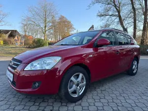 Kia Ceed SW / cee'd SW 1.6 CVVT LX *nur 95 TKM*2.Hand*Scheckheft*SHZ*PDC* Bild 4