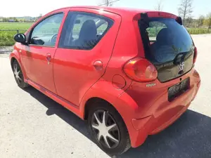 Toyota Others Aygo AYGO City 1.0 Klima 5- türer Bild 3