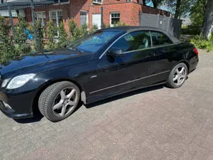 Mercedes-Benz E 200 E 200 CGI Cabrio BlueEFFICIENCY Automatik Avantgarde