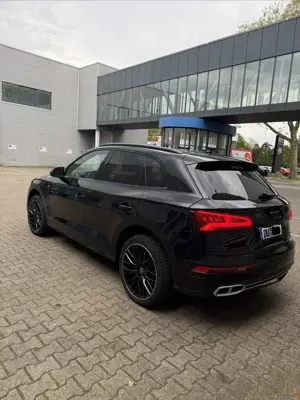 Audi Q5 55 TFSI e quattro S tronic Bild 2
