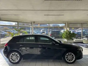 Mercedes-Benz A 200 4Matic *LED*NAVI*DAB*TOP-Zustand* Bild 4