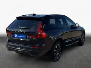 Volvo XC60 XC60 B5 B AWD Plus Dark Teil-Leder AHK Licht Fahra Bild 2