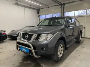 Nissan Navara Pickup 4x4 2.5 dCi KingCab*AHK* Kein Rost