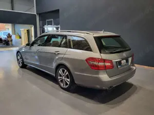 Mercedes-Benz E 200 CGI BlueEfficiency *Navi| LED| AHK* Bild 5