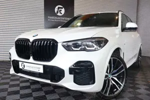 BMW X5 xDrive40i/HUD/360°/PANO/CARPLAY/FERNSTART