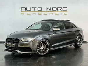 Audi S3 2.0 TFSI q. Limo *Pano*Schale*Kamera*BO*LED*