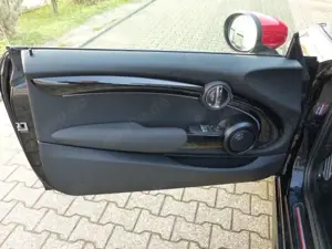 MINI John Cooper Works John Cooper Works 2.0 Essential Trim Aut.*PANO*NAV Bild 4