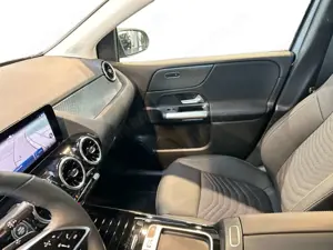 Mercedes-Benz B 180 Progressive MBUX+Progressive+Wide+Cam+LED Bild 5
