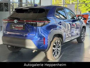 Toyota Yaris Cross Hybrid FWD Team Deutschland Bild 5