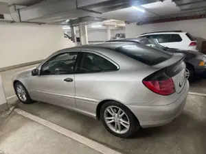 Mercedes-Benz C 180 C 180 Kompressor (203.746) 1HAND TOP ZUSTAND DT-FZ Bild 3