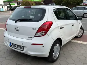 Hyundai i20 Diesel 1.Hand Klima Euro5 Tüv 9.2027 Bild 4