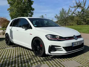 Volkswagen Golf GTI Golf VII GTI Top-Zustand, HU/AU, Bremsen neu