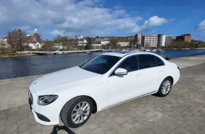 Mercedes-Benz E 220 d 9G-TRONIC Avantgarde
