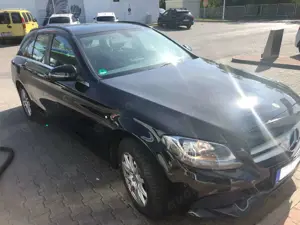 Mercedes-Benz C 220 C 220 (BlueTEC) d T 7G-TRONIC Avantgarde