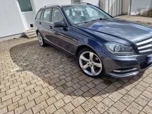 Mercedes-Benz C 220 C 220 T CDI 4Matic 7G-TRONIC