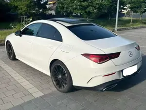 Mercedes-Benz CLA 220 CLA 220 7G-DCT AMG Line
