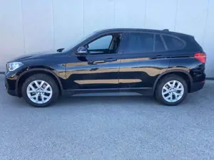 BMW X1 sDrive18iA *DAB*Navi*Sitzheizung*