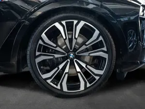 BMW X7 xDrive40d. MSport.AHK Bild 4