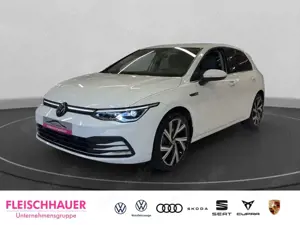 Volkswagen Golf VIII Style 1.5 eTSI Navi+LED+18''+Kamera+ACC+App