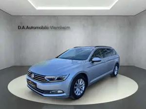 Volkswagen Passat Variant Passat Comfortline°Auto°Navi°Sitzheizung°PDC°