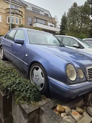 Mercedes-Benz E 420 Avantgarde