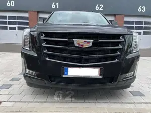 Cadillac Escalade 6.2 V8 AWD AT Platinum Bild 2