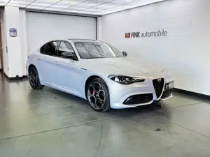 Alfa Romeo Giulia 2.0 Competizione Q4 Turbo Panoramadach