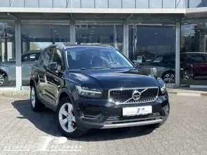 Volvo XC40 Momentum 2WD Aut. CarPlay Kamera