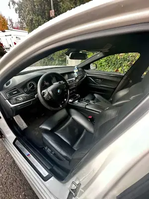 BMW 520 520d Sport-Aut. Bild 5