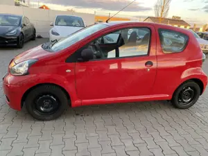 Toyota Others AYGO Basis/TÜV NEU Bild 3