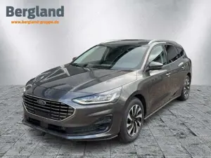 Ford Focus Titanium Edition *GJR *AHK