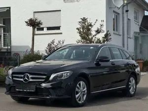 Mercedes-Benz C 200 KOMBI T 4Matic PANO*GARANTIE*AVANTGARDE*