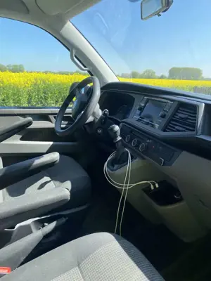 Volkswagen T6.1 Transporter Inkl. hochwertigem Camper-Ausbau Bild 3