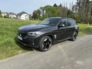 BMW iX3 Impressive Umsatzsteuer ausweisbar