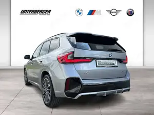 BMW X1 xDrive23i M Sport 20" AHK HUD adaptiv LED RFK Bild 4